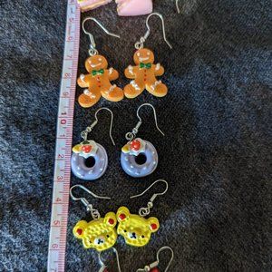 NEW! Never Worn! 5 Pair of Resin Earrings (2nd Set Listed)